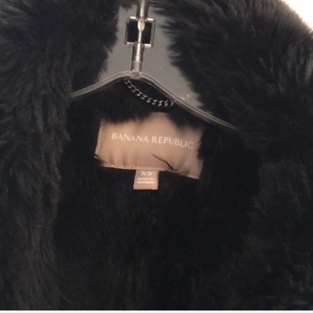 BANANA REPUBLIC MULTI ZIP MOTO FAUX SHEARLING VEST - Picture 5 of 10
